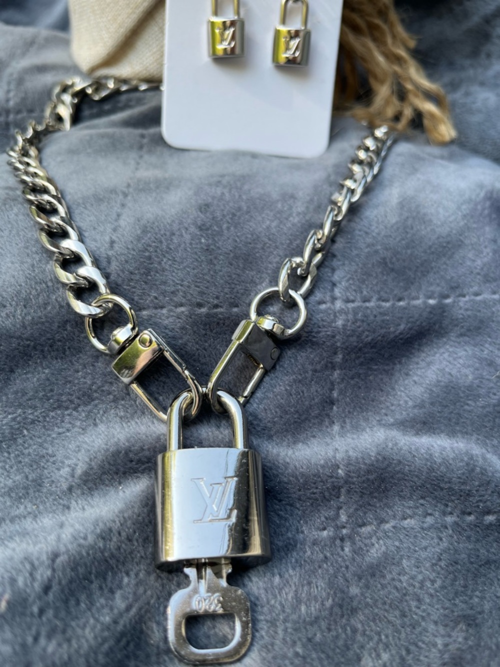 ✨ STUNNING Authentic Louis Vuitton Upcycled Padlock Necklace & Earrings Set ✨ - Picture 3 of 5